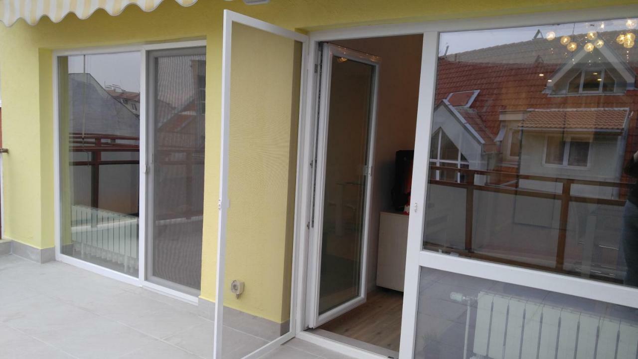 Modern Apartment Sofia Center Exterior photo