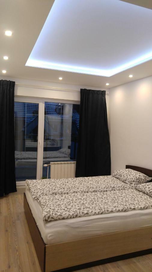 Modern Apartment Sofia Center Exterior photo